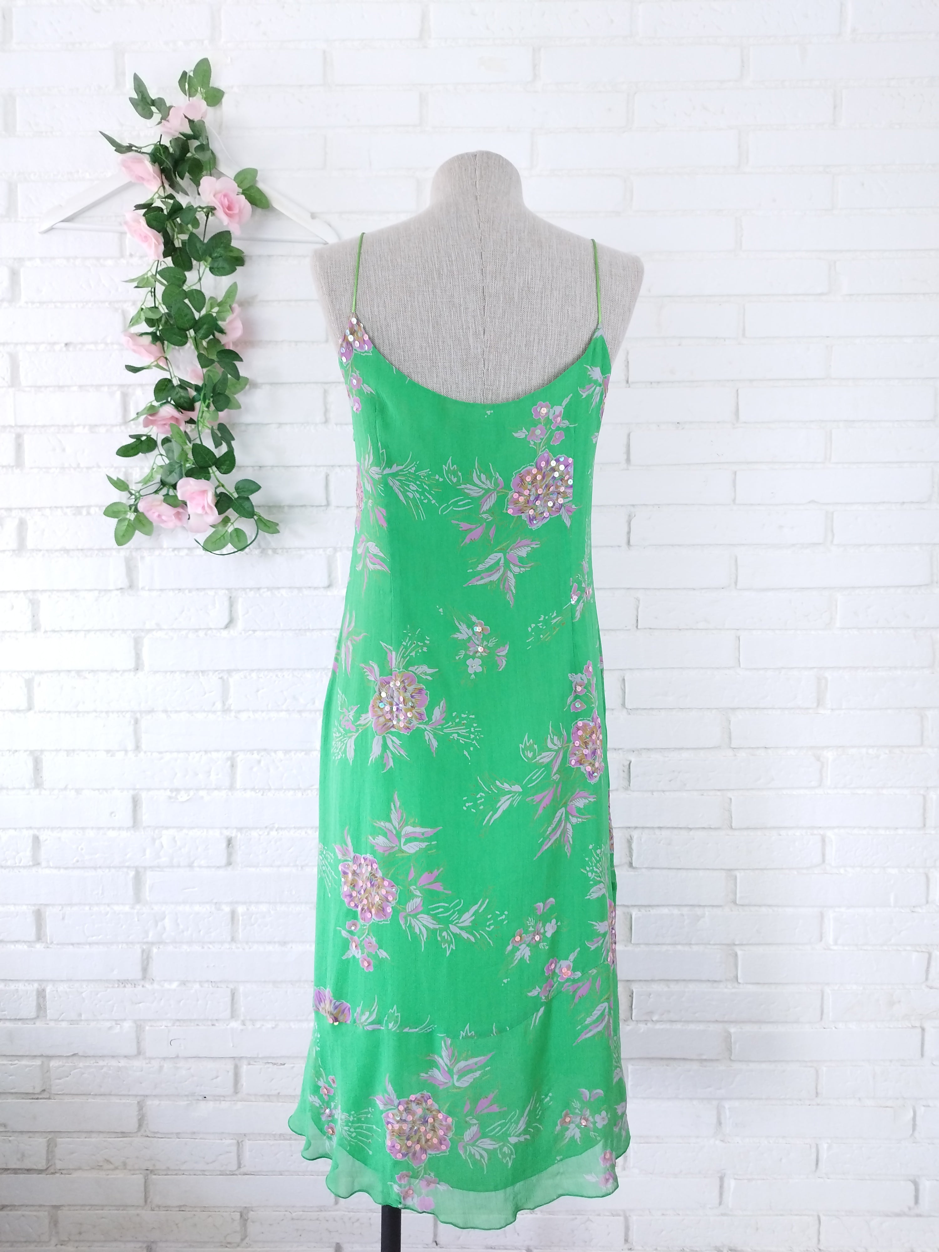 Robe lingerie vintage années 90, à imprimé floral fluide