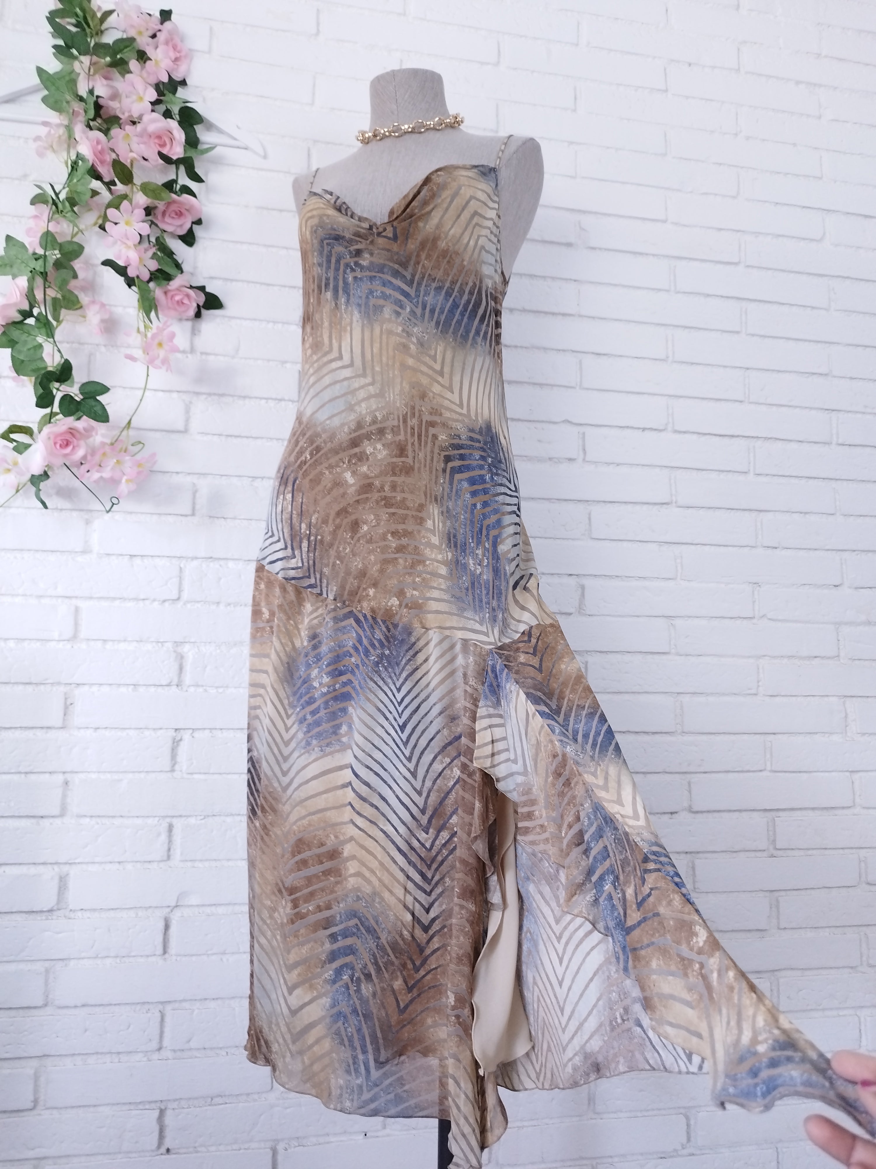 Robe midi drapée vintage en dentelle années 90 style Ibizan