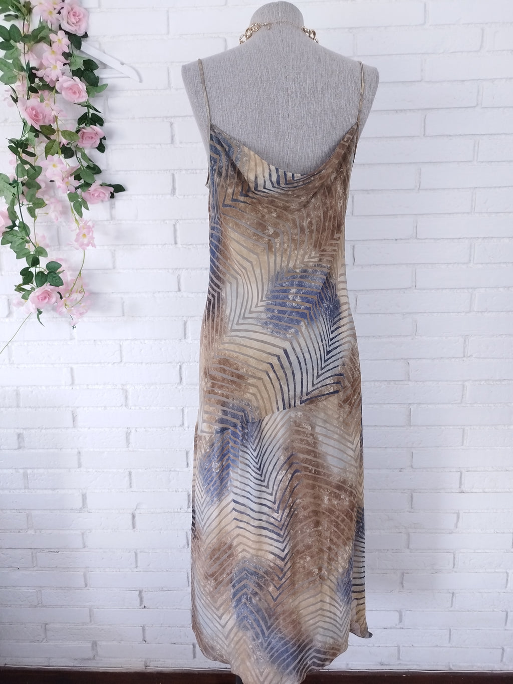 Robe midi drapée vintage en dentelle années 90 style Ibizan