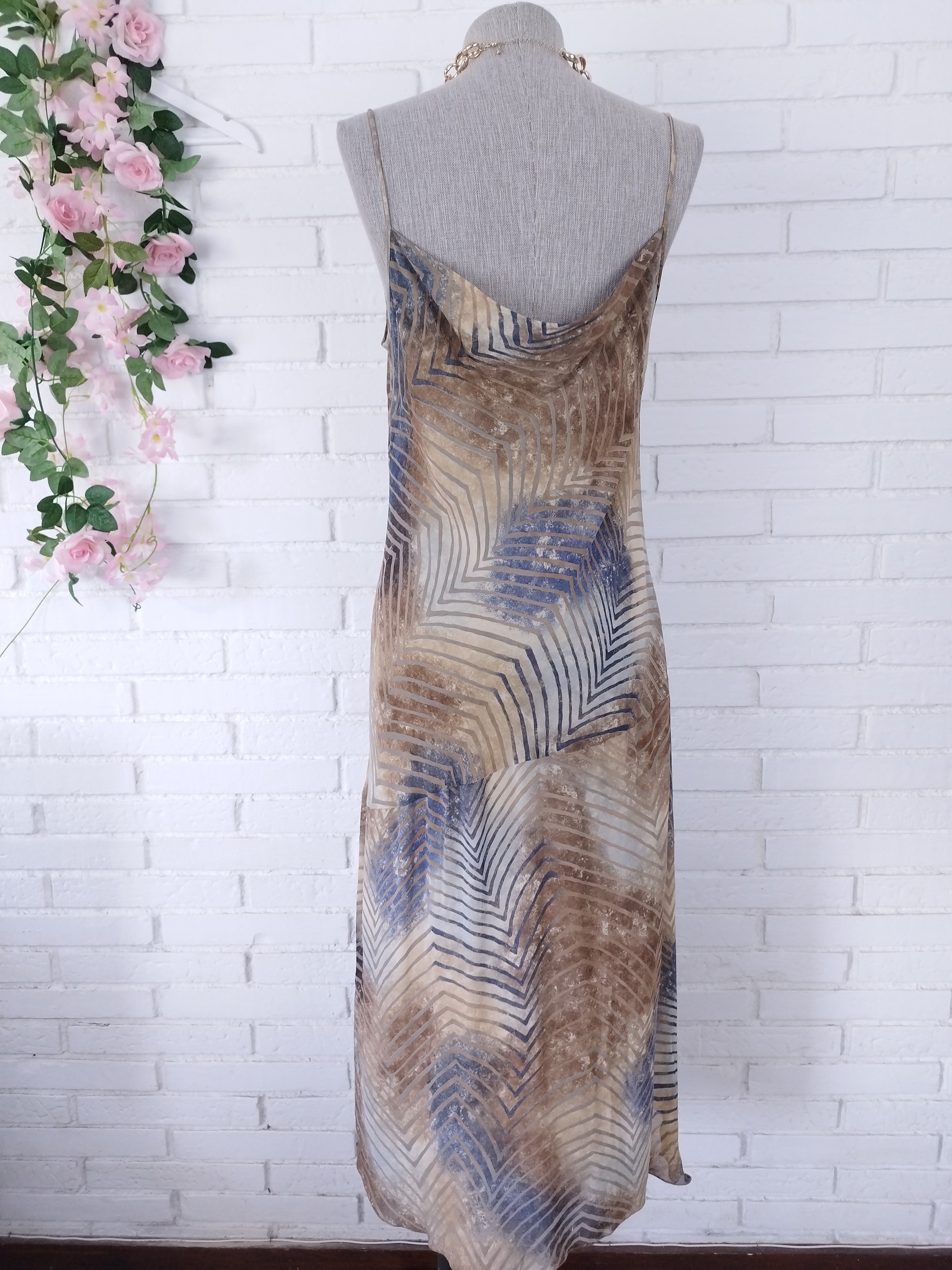 Robe midi drapée vintage en dentelle années 90 style Ibizan