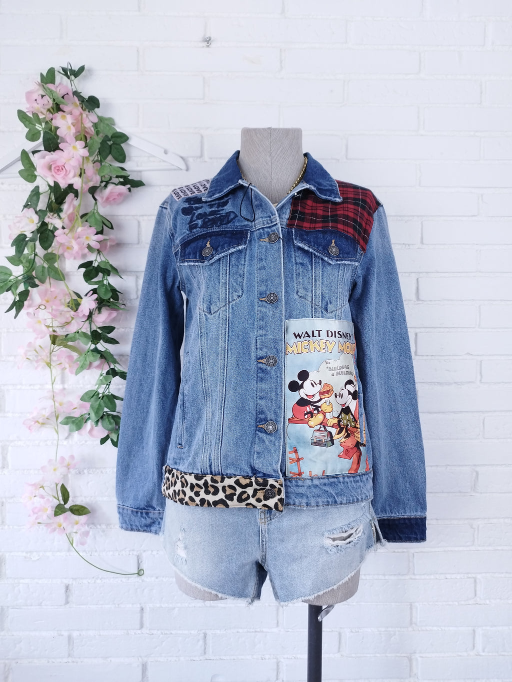 Veste en jean bleu Desigual avec Mickey Mouse