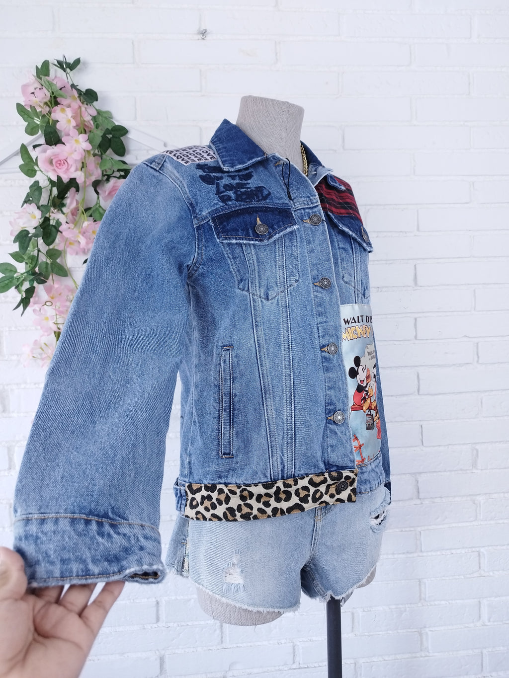 Veste en jean bleu Desigual avec Mickey Mouse
