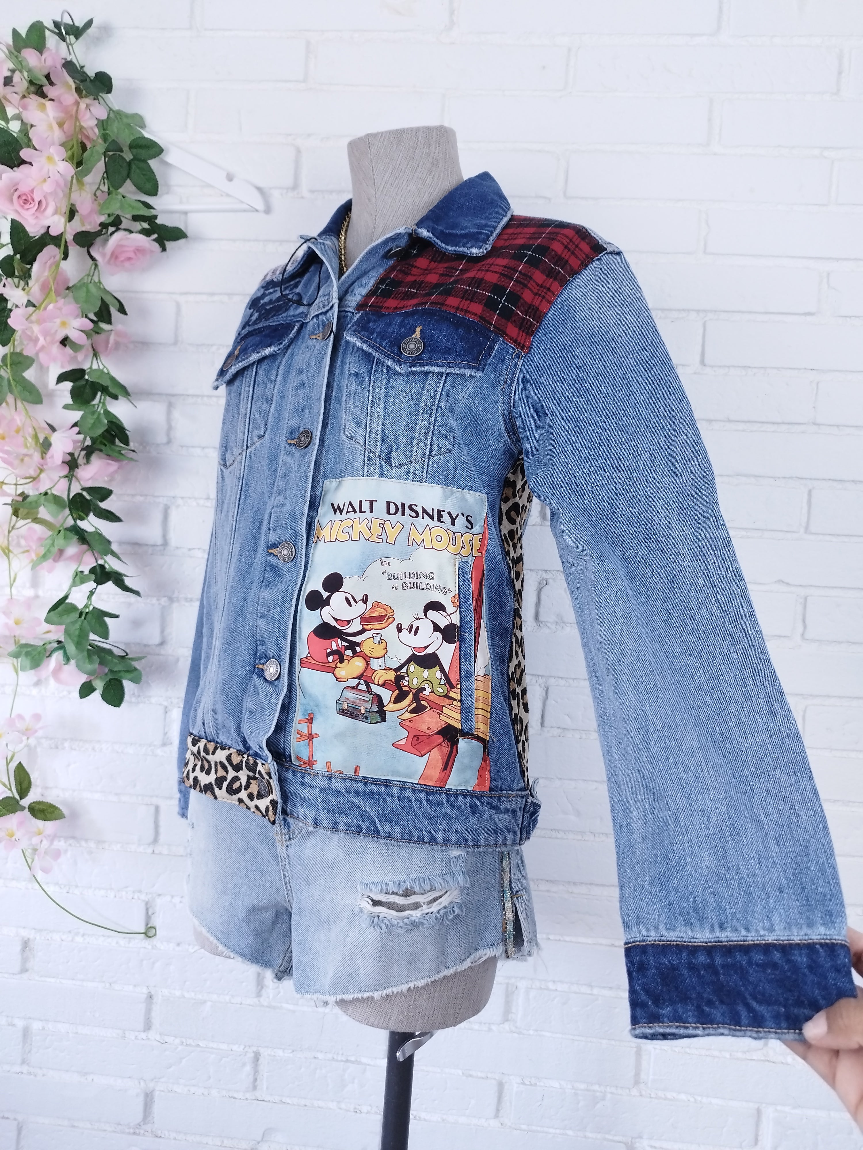 Veste en jean bleu Desigual avec Mickey Mouse