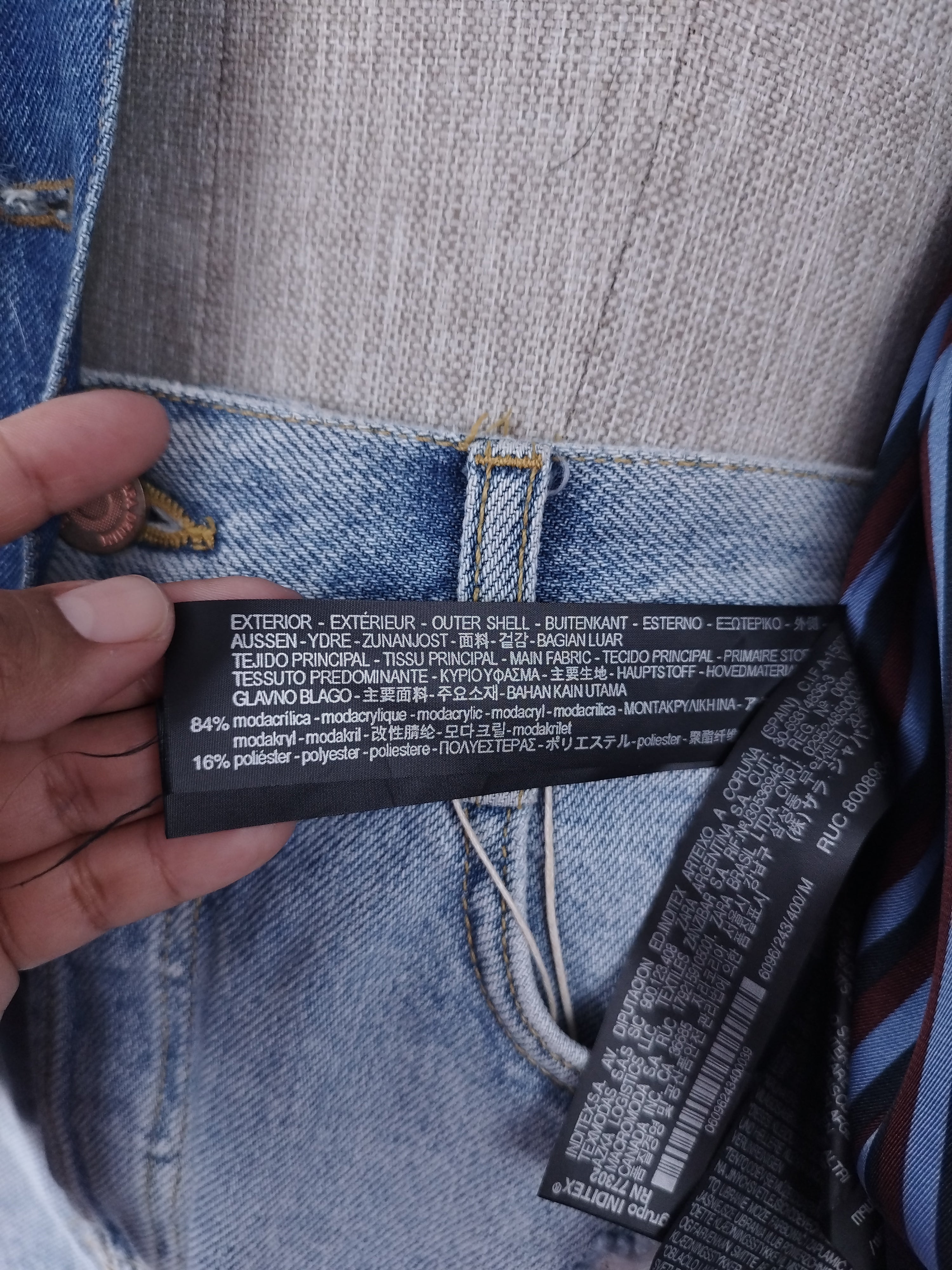 Veste en jean ZARA Y2K à effet fausse fourrure