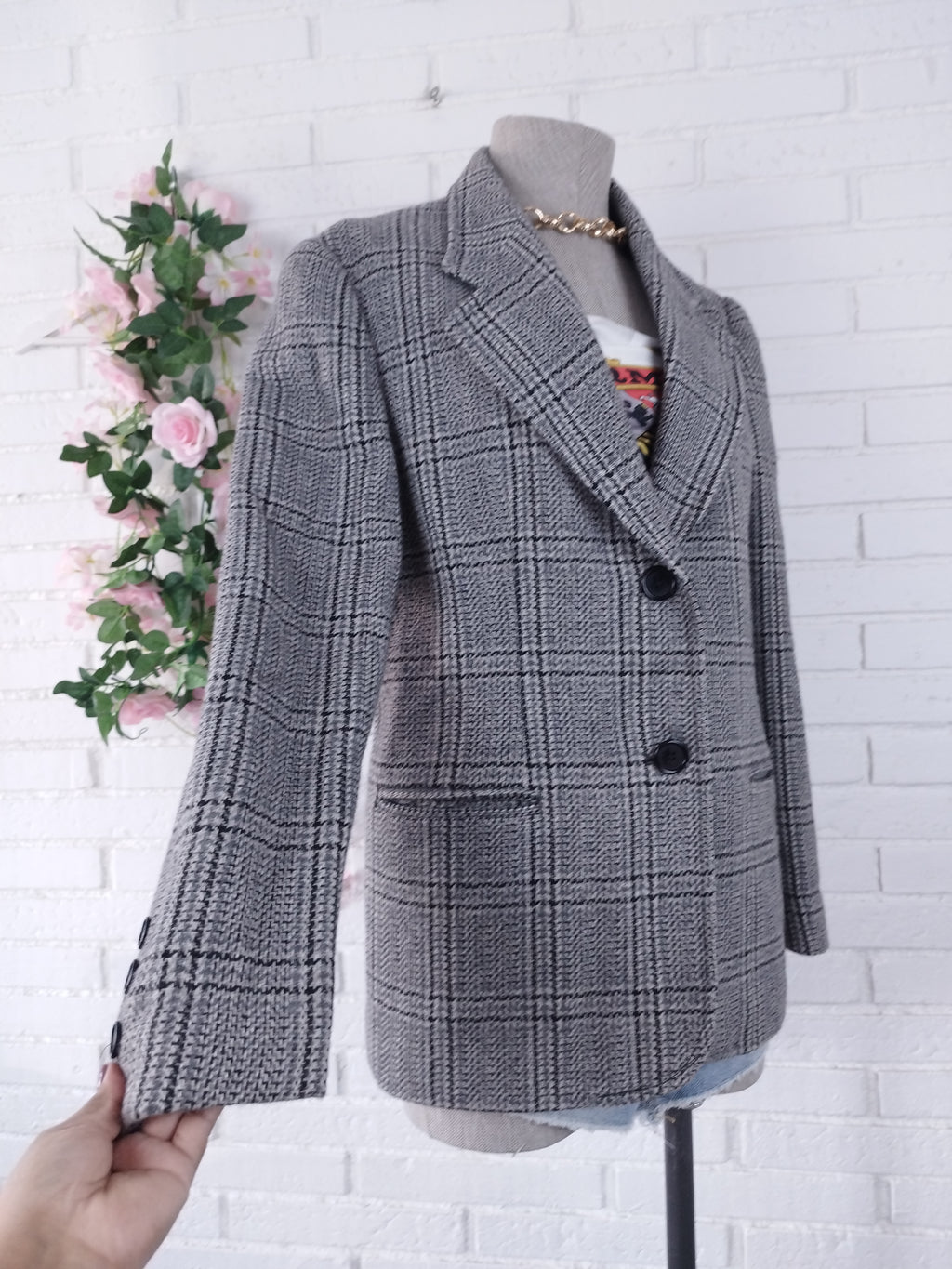 Vintage 90s Wool Blend Blazer — Classic Winter Cut &  Grey Check Pattern