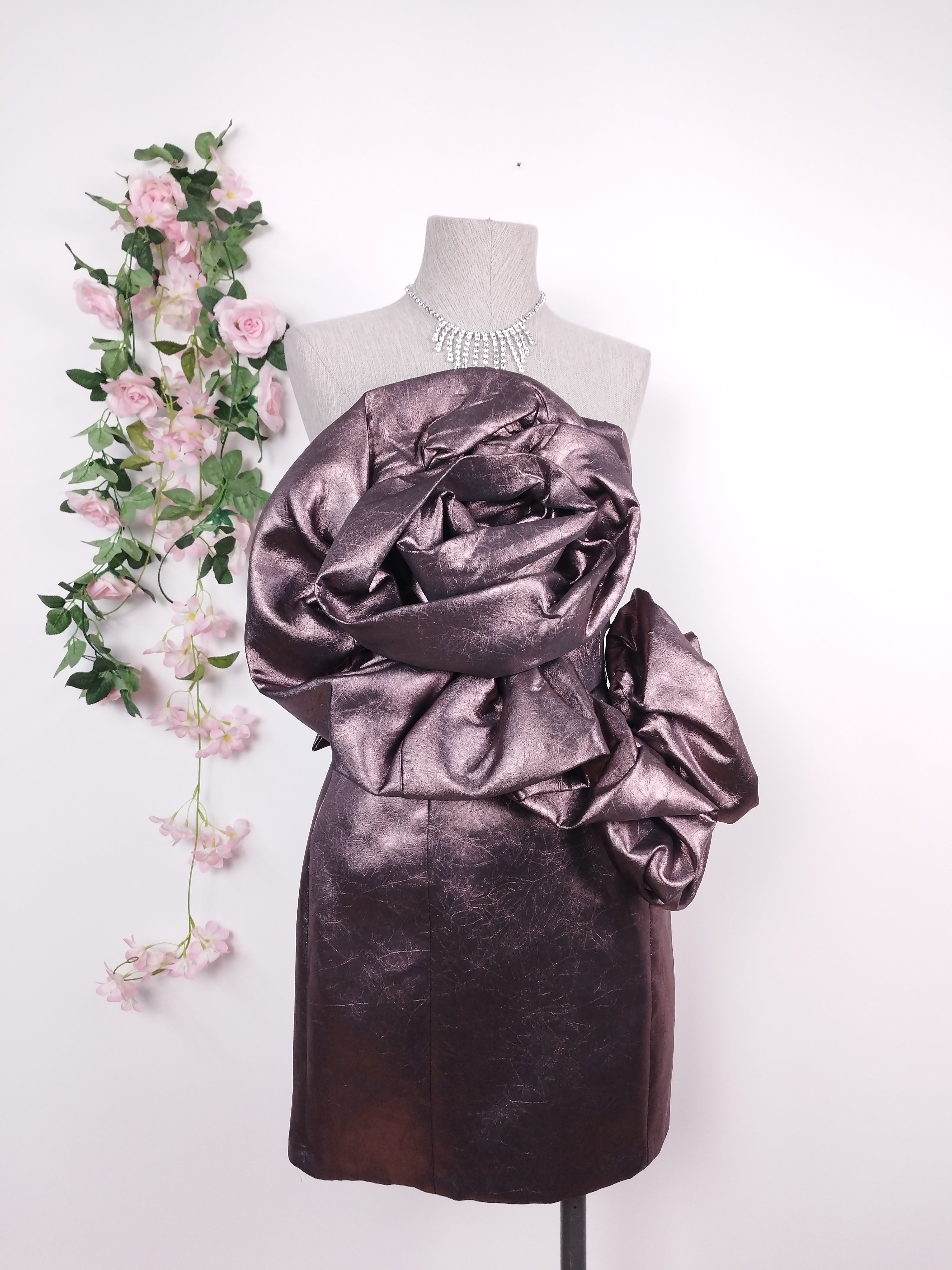 Robe de soirée courte en édition limitée ZARA