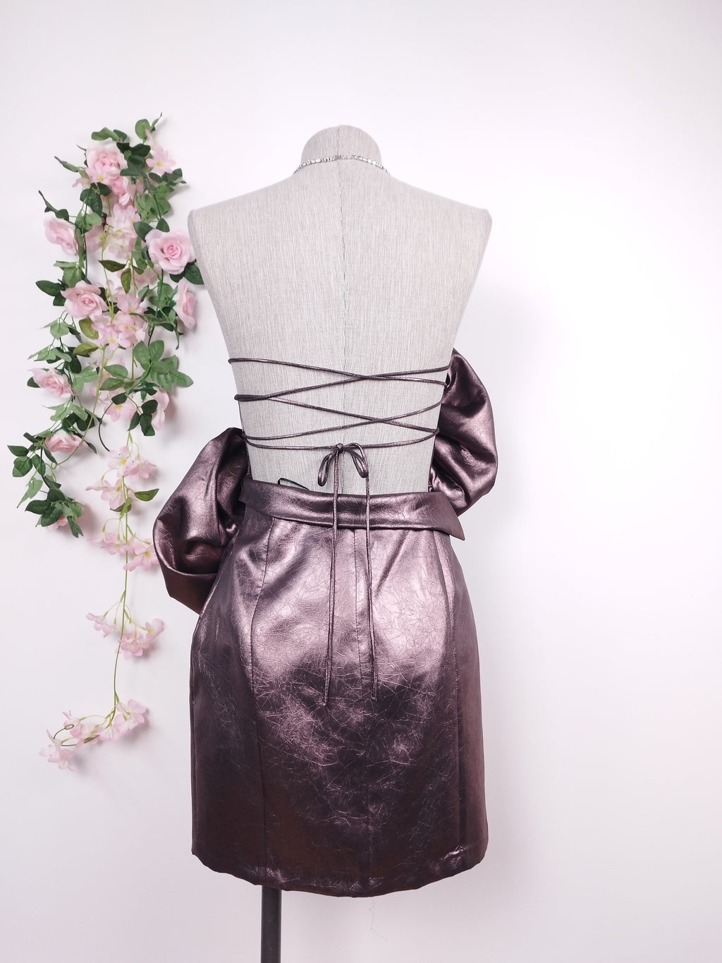 Robe de soirée courte en édition limitée ZARA