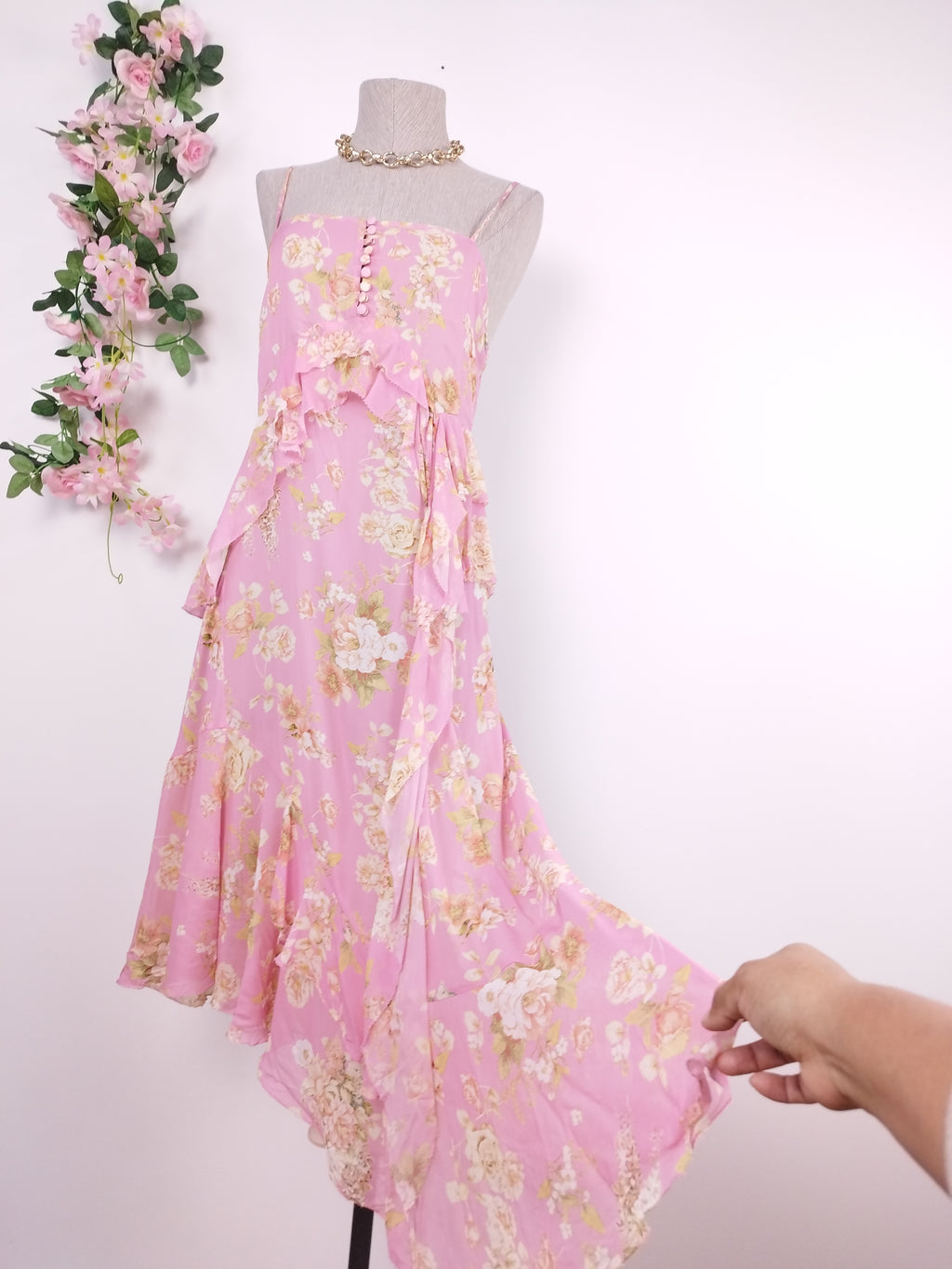 Robe de lingerie ZARA à volants et dos nu