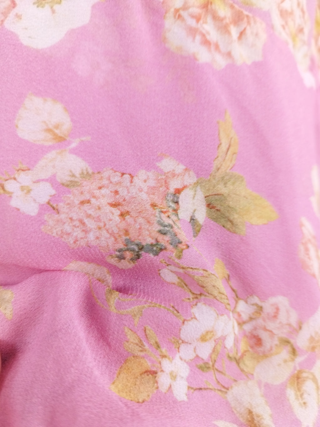 Robe de lingerie ZARA à volants et dos nu