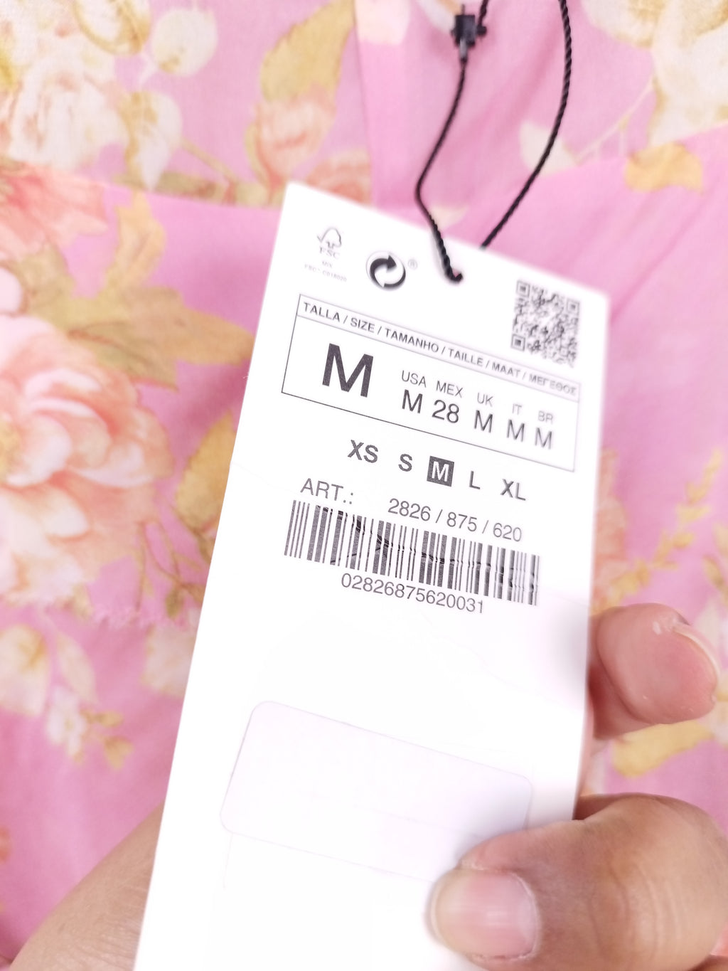 Robe de lingerie ZARA à volants et dos nu