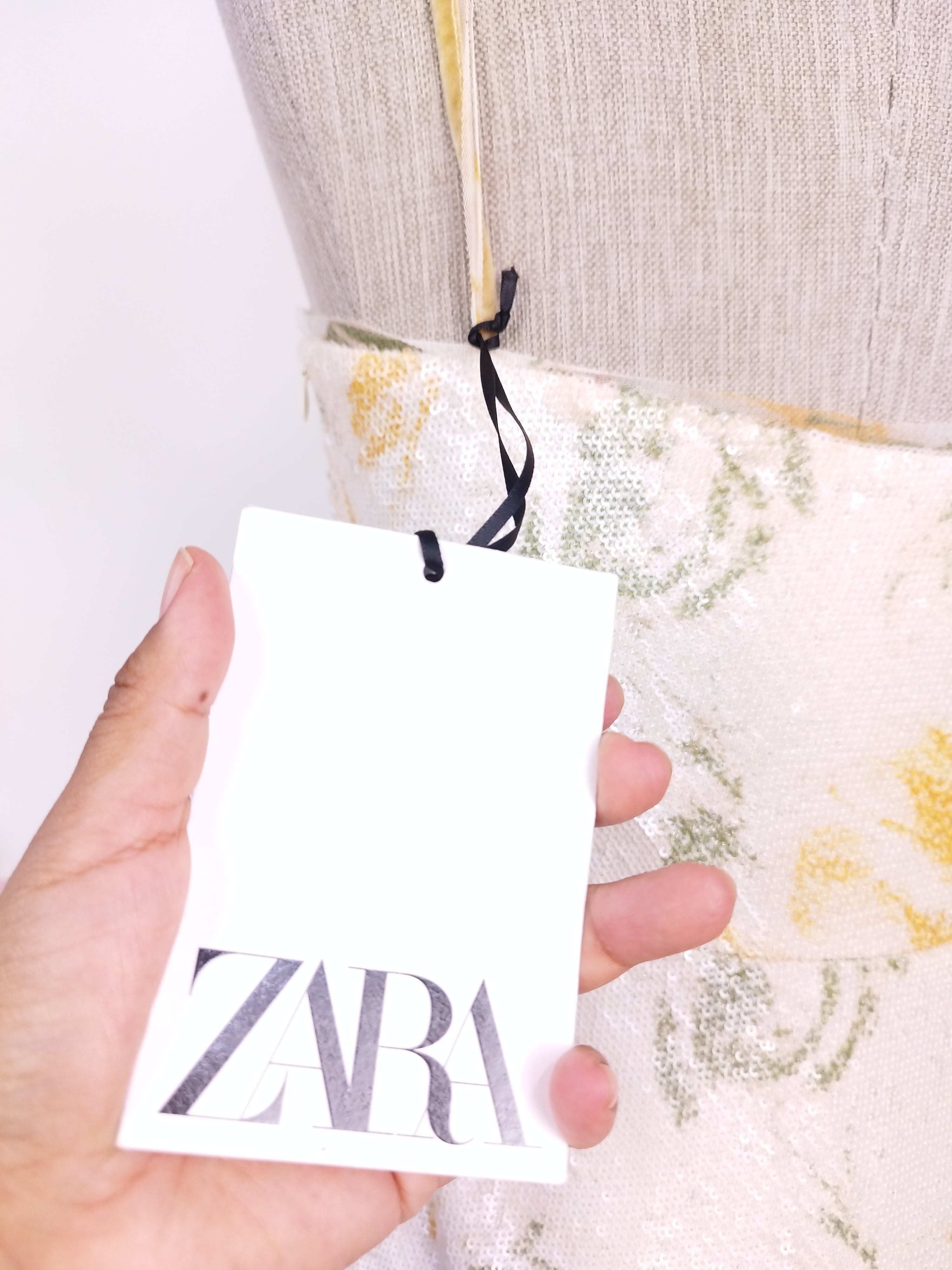 Robe de soirée Ibiza à sequins ZARA