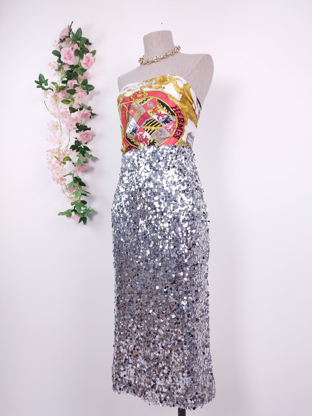 Jupe midi à sequins MANGO pour les fêtes