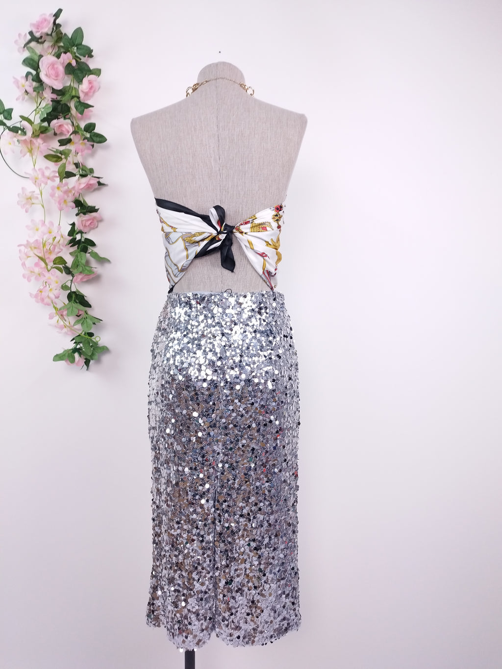 Jupe midi à sequins MANGO pour les fêtes