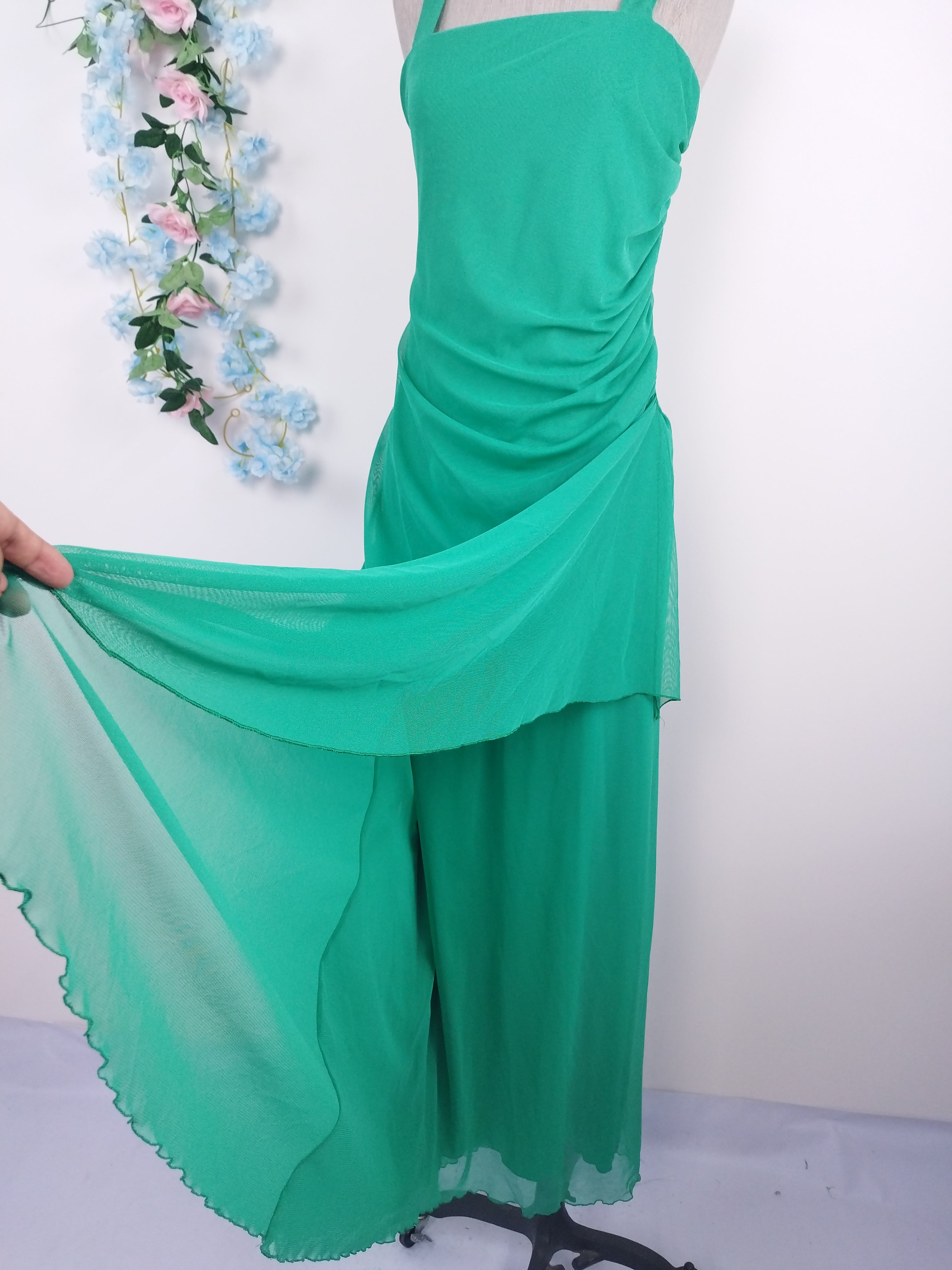 Robe de soirée drapée en tulle style années 90