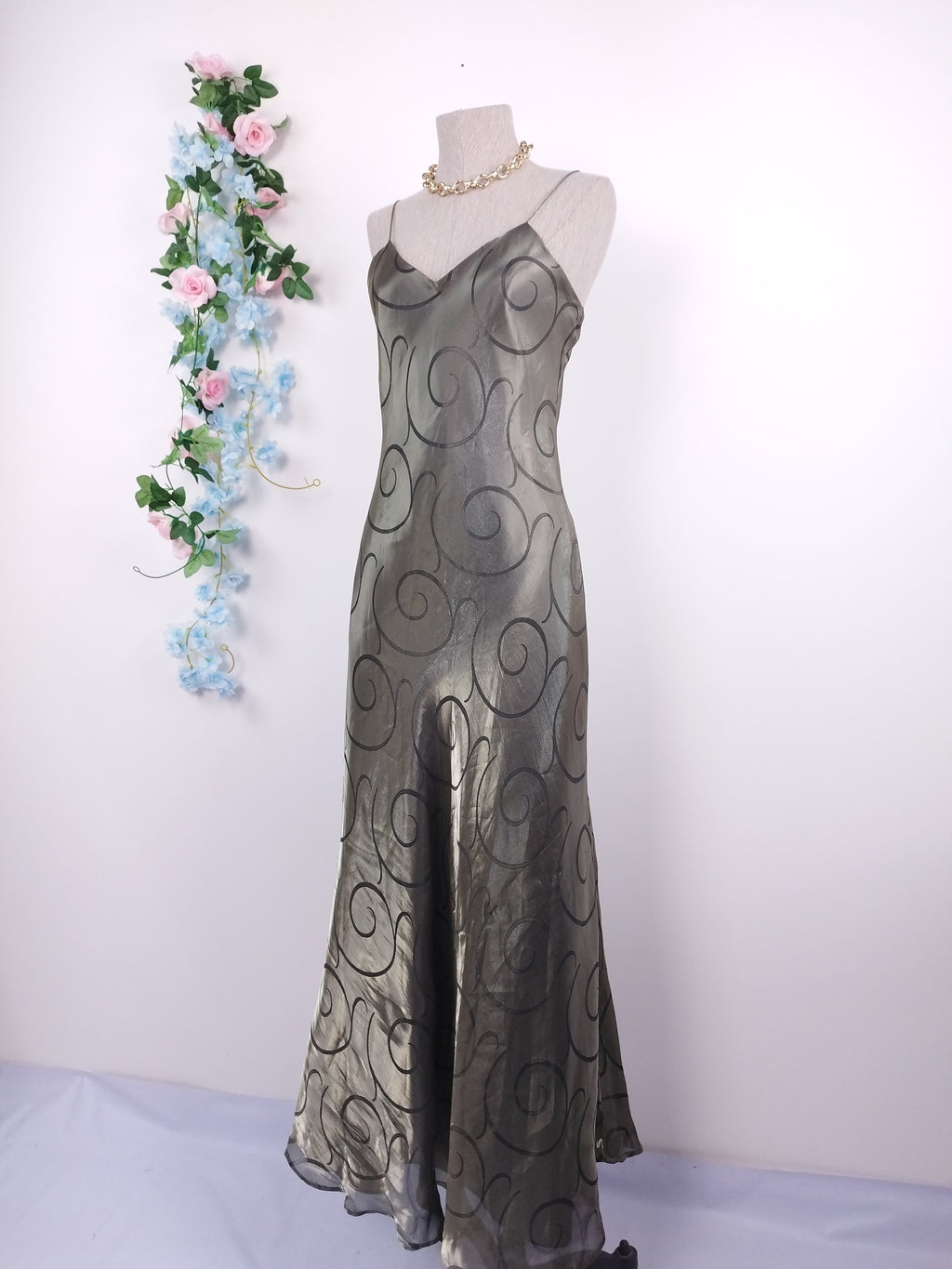 Robe de soirée longue vintage en lingerie