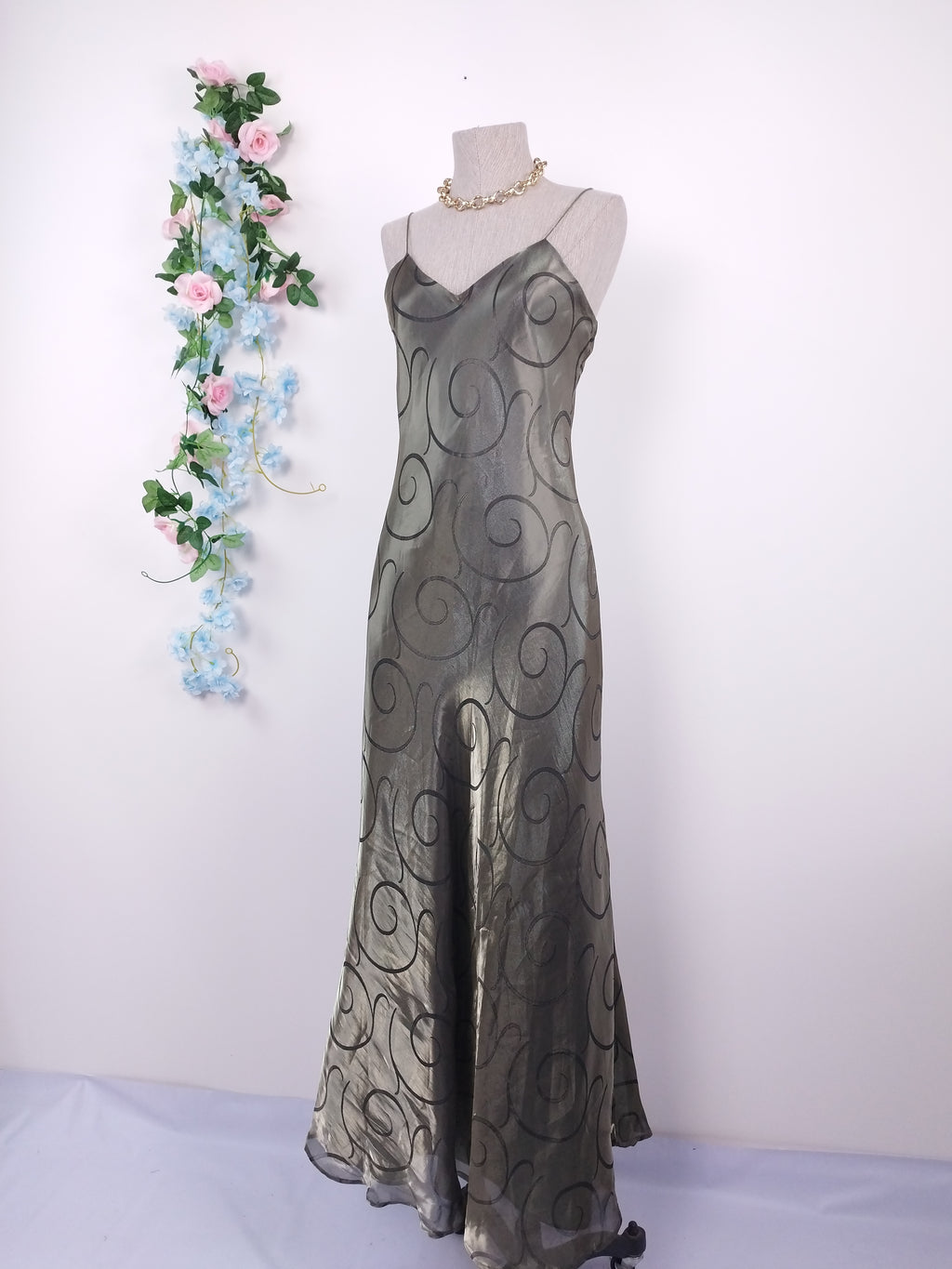 Robe de soirée longue vintage en lingerie