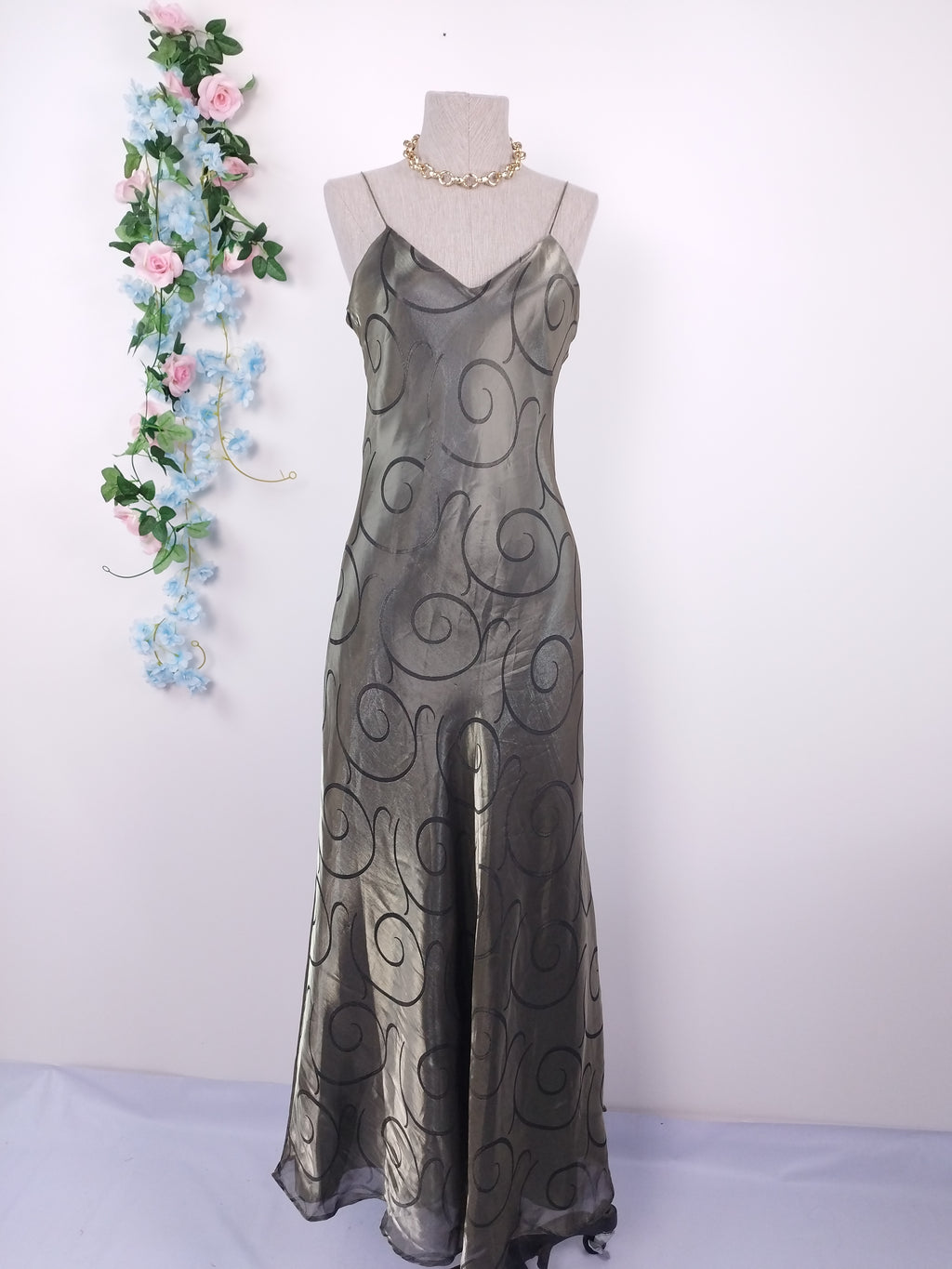 Robe de soirée longue vintage en lingerie