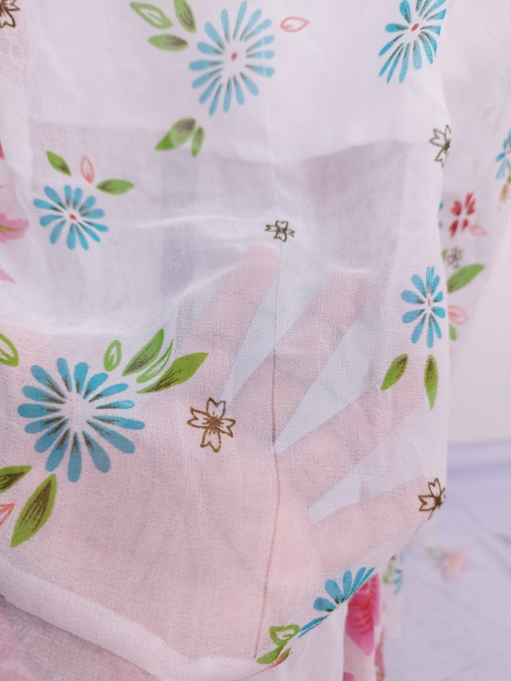 White pastel floral Y2K slip dress — Vintage 2000s boho summer
