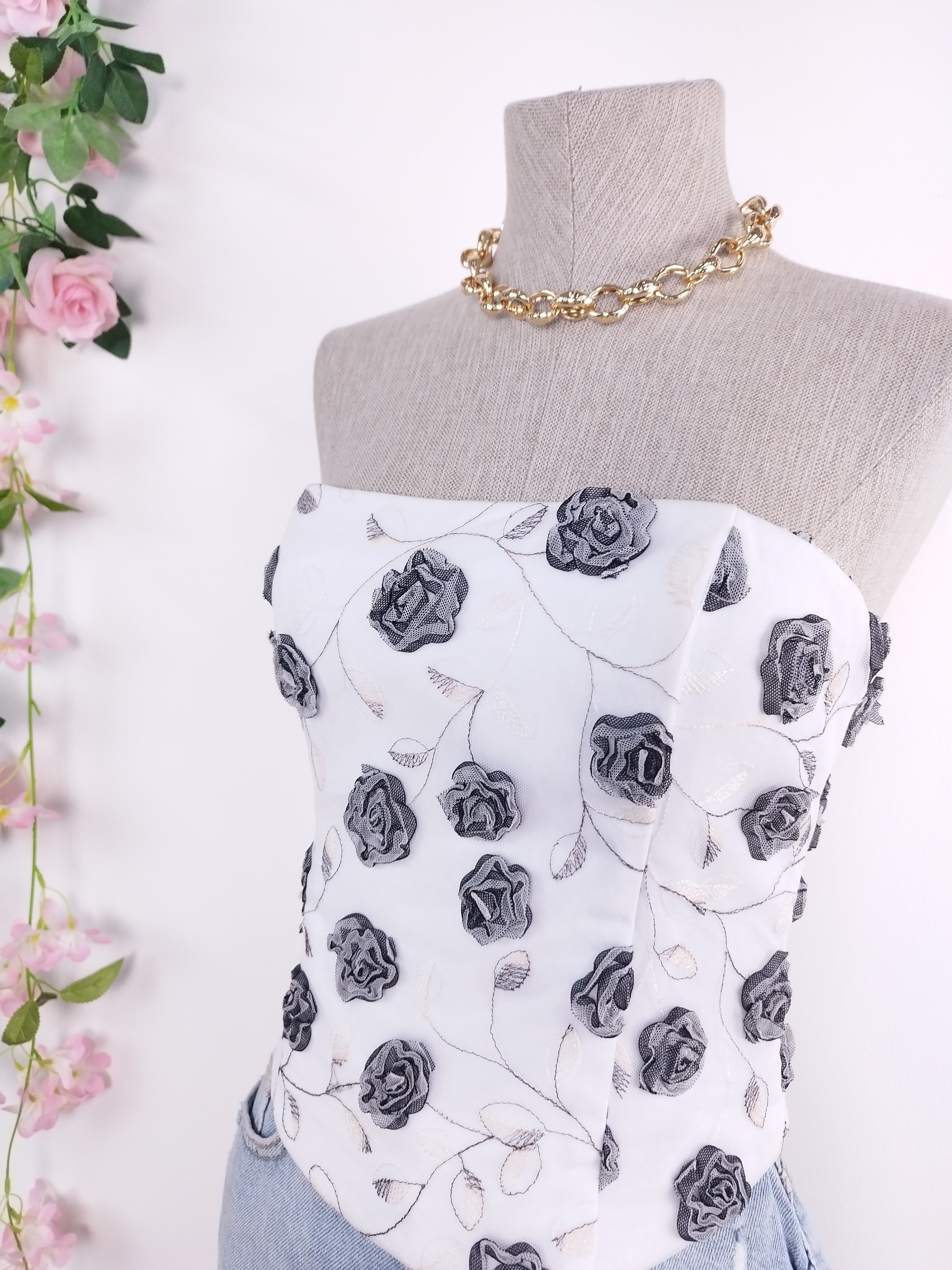 Vintage 2000s Corset Top — 3D Rose Appliqués, Lace-Up Back & Tulle-Satin Combo