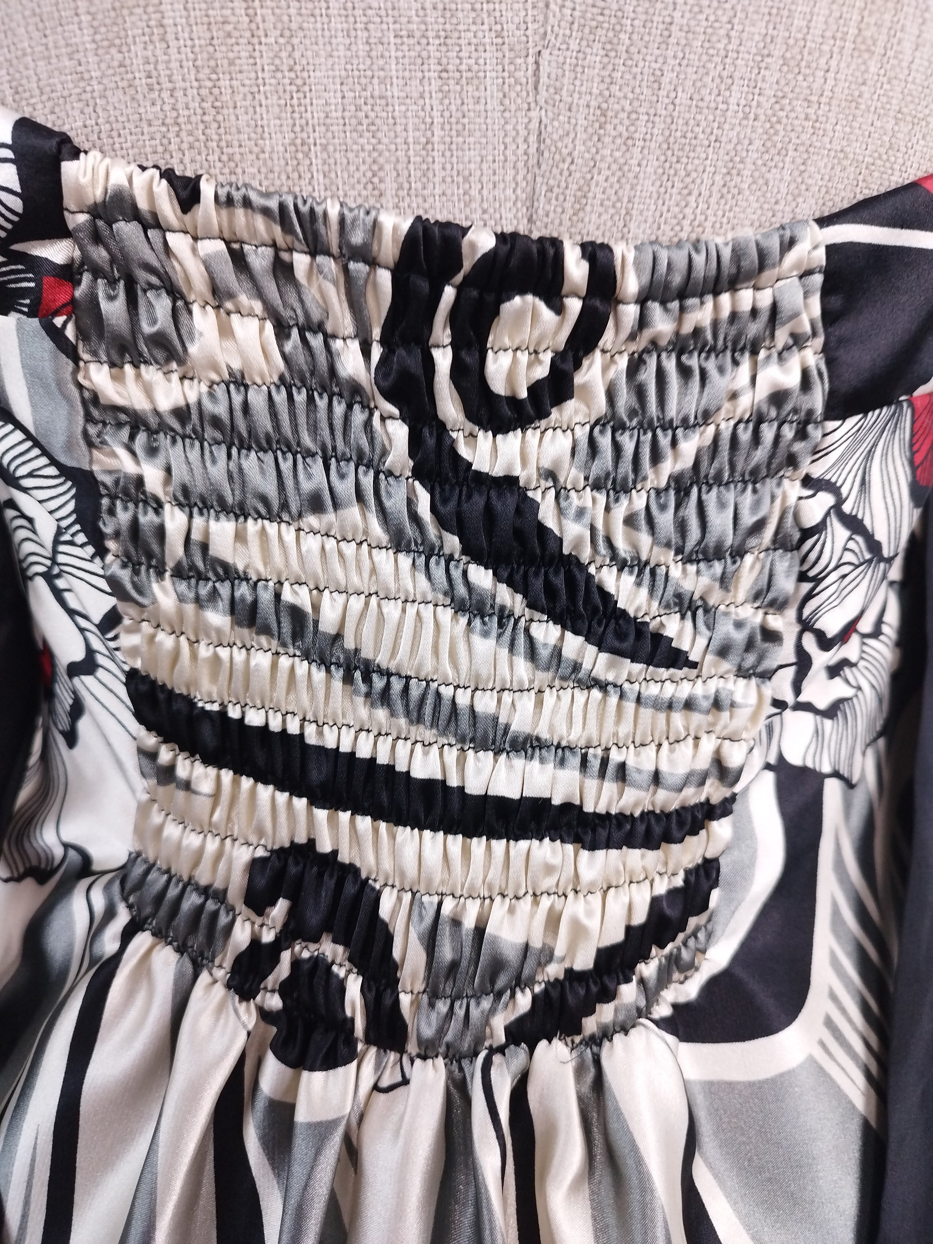 Vintage 2000s Y2K Maxi Dress — V-Neck, Rose Detail & Satin Print